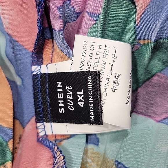 Shein Curve Size 4XL All-Over Print Pleated Skirt. Excellent Used Condition - Picture 7 of 8